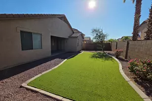 16882 W Tonbridge St, Surprise, AZ 85374 - Photo 25