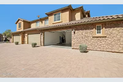 3866 E Cat Balue Drive, Phoenix, AZ 85050 - Photo 3