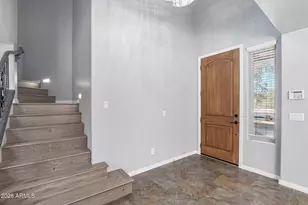 3866 E Cat Balue Dr, Phoenix, AZ 85050 - Photo 5