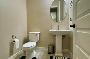 3453 E Aloe Dr, Chandler, AZ 85286 - Photo 9