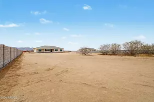 26529 N 241st Ave, Wittmann, AZ 85361 - Photo 3