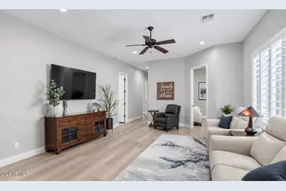 31613 N 19th Avenue, Phoenix, AZ 85085 - Photo 29