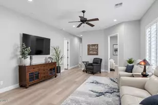 31613 N 19th Ave, Phoenix, AZ 85085 - Photo 29