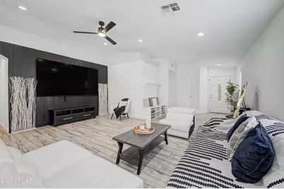 4545 N 67th Avenue #1199, Phoenix, AZ 85033 - Photo 11