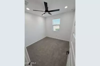 10275 W Amelia Avenue, Avondale, AZ 85392 - Photo 5