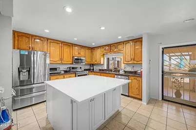 20537 W Gordon Way, Wittmann, AZ 85361 - Photo 13