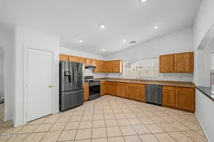 9631 W Kirby Ave, Tolleson, AZ 85353 - Photo 15