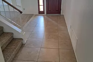 98 E Evelyn Ln, Tempe, AZ 85284 - Photo 11