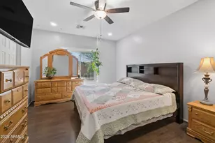 41326 N Parker Ln, Phoenix, AZ 85086 - Photo 15