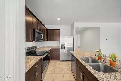 25273 W Atlanta Avenue, Buckeye, AZ 85326 - Photo 9