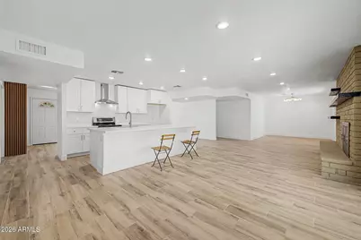 6738 W Georgia Avenue, Glendale, AZ 85303 - Photo 9