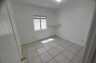 11033 W Tonto Ln, Sun City, AZ 85373 - Photo 13