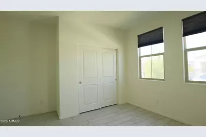 2413 W Sunland Avenue, Phoenix, AZ 85041 - Photo 7