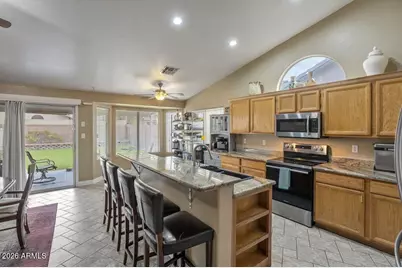 8456 W Willow Avenue, Peoria, AZ 85381 - Photo 9