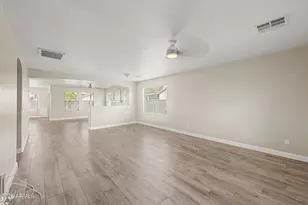 2892 W Goldmine Mountain Dr, San Tan Valley, AZ 85144 - Photo 7