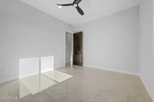 24025 W Beacon Ln, Wittmann, AZ 85361 - Photo 41