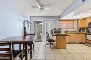 2842 E Beck Ln, Phoenix, AZ 85032 - Photo 5