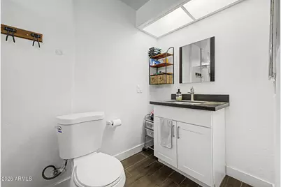 4640 N 77th Drive, Phoenix, AZ 85033 - Photo 13