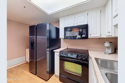 10330 W Thunderbird Boulevard #A103, Sun City, AZ 85351 - Photo 11