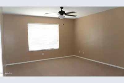 13900 N 146th Lane, Surprise, AZ 85379 - Photo 9
