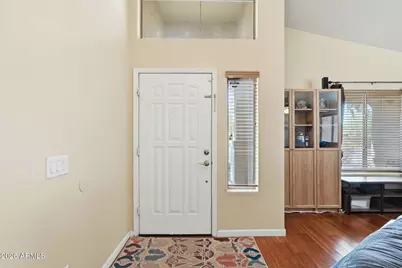 2834 E Saguaro Park Lane, Phoenix, AZ 85024 - Photo 5