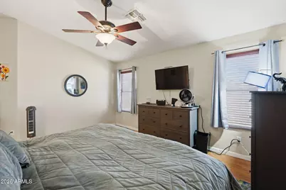 2834 E Saguaro Park Lane, Phoenix, AZ 85024 - Photo 21