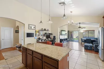2834 E Saguaro Park Lane, Phoenix, AZ 85024 - Photo 15