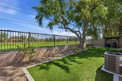2834 E Saguaro Park Lane, Phoenix, AZ 85024 - Photo 37