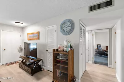 11050 W Tonada Drive W, Sun City, AZ 85351 - Photo 25