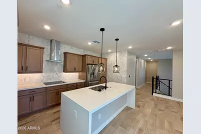 2121 W Sonoran Desert Drive #1, Phoenix, AZ 85085 - Photo 9