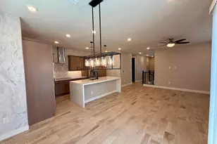 2121 W Sonoran Desert Dr, Phoenix, AZ 85085 - Photo 11