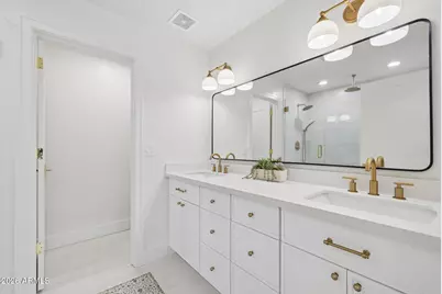 1345 W Port A Sail --, Gilbert, AZ 85233 - Photo 11