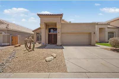 4733 E Bighorn Avenue, Phoenix, AZ 85044 - Photo 1