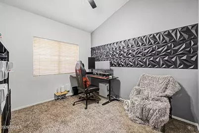 4733 E Bighorn Avenue, Phoenix, AZ 85044 - Photo 17