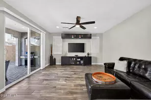 8114 E Petunia Ave, Mesa, AZ 85212 - Photo 11
