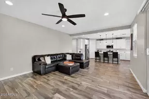 8114 E Petunia Ave, Mesa, AZ 85212 - Photo 13