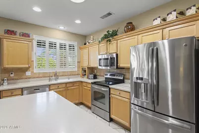 18503 N Sunray Court, Surprise, AZ 85374 - Photo 3