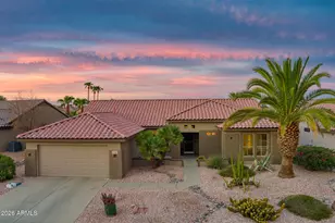 18503 N Sunray Ct, Surprise, AZ 85374 - Photo 9