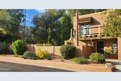 730 E North Lane #Unit 2, Phoenix, AZ 85020 - Photo 1