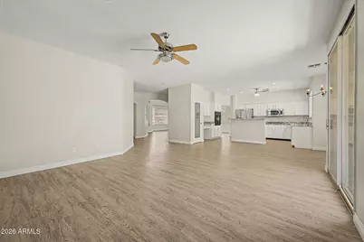 16018 S 9th Place, Phoenix, AZ 85048 - Photo 13
