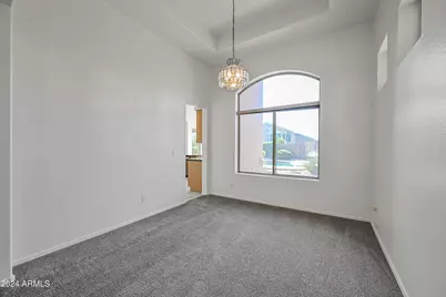 4633 E Robin Lane, Phoenix, AZ 85050 - Photo 5