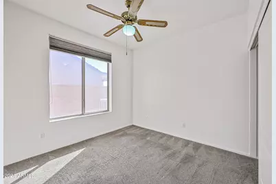 4633 E Robin Lane, Phoenix, AZ 85050 - Photo 15