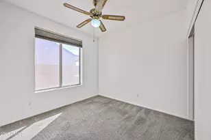 4633 E Robin Ln, Phoenix, AZ 85050 - Photo 15