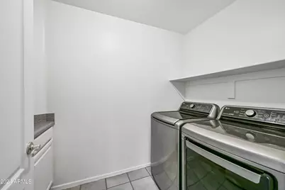 4633 E Robin Lane, Phoenix, AZ 85050 - Photo 29