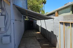 1409 E Alameda Dr, Tempe, AZ 85282 - Photo 25