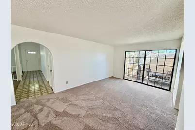 12282 S Shoshoni Drive, Phoenix, AZ 85044 - Photo 9
