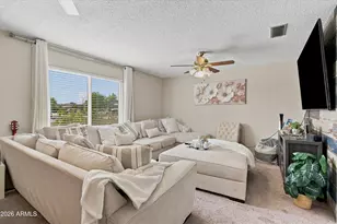 6429 S 17th St, Phoenix, AZ 85042 - Photo 5