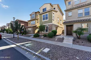 2015 N 77th Ln, Phoenix, AZ 85035 - Photo 1