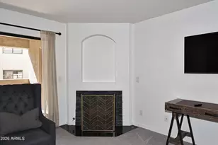 5104 N 32nd St, Phoenix, AZ 85018 - Photo 11