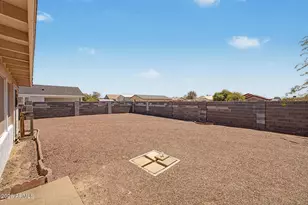 10049 W Bradshaw Dr, Arizona City, AZ 85123 - Photo 29